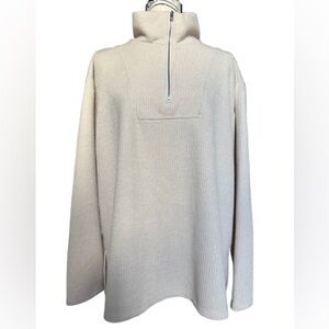 Zara. Women’s tan jumper. Size L.